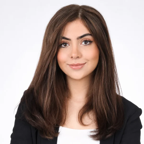 Portrait of Bahareh Nikpour
