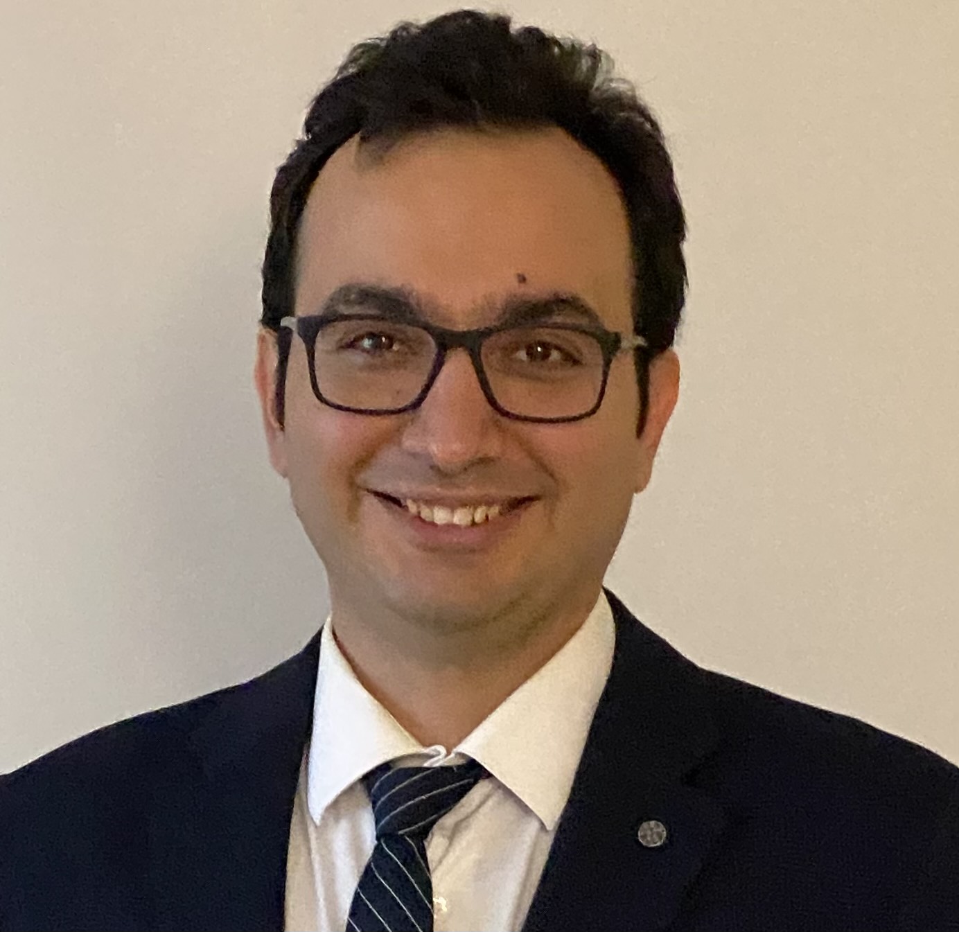 Portrait of Parsa Omidi